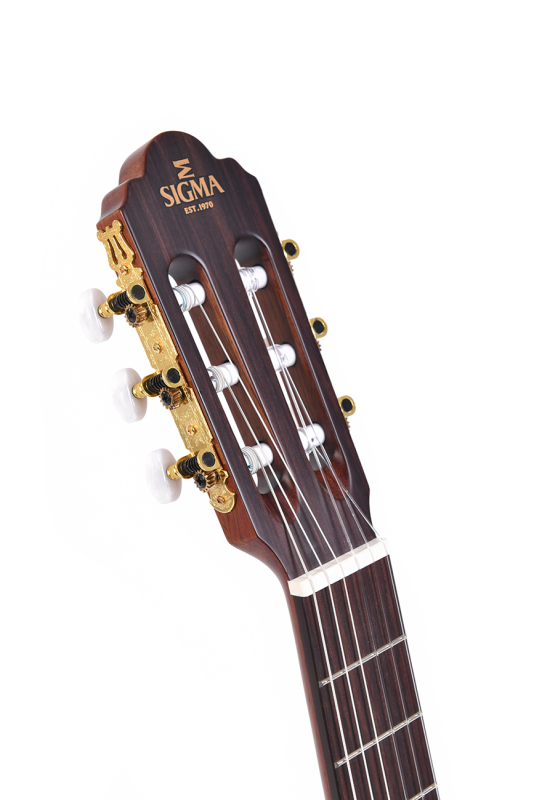 Sigma CM-2, Zeder massiv / Mahagoni